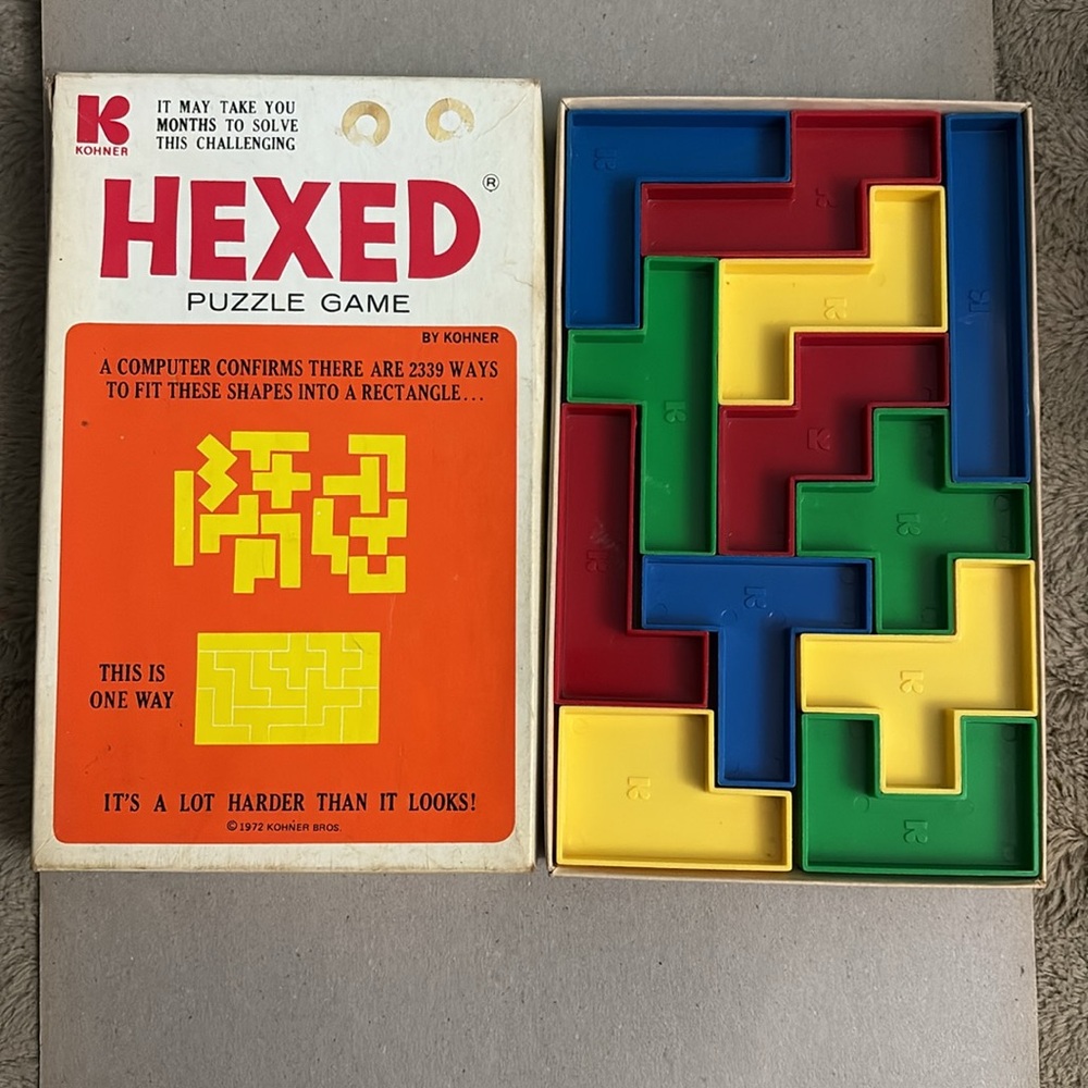1972 Hexed Puzzle Game Kohner Bros Brain Teaser Builder